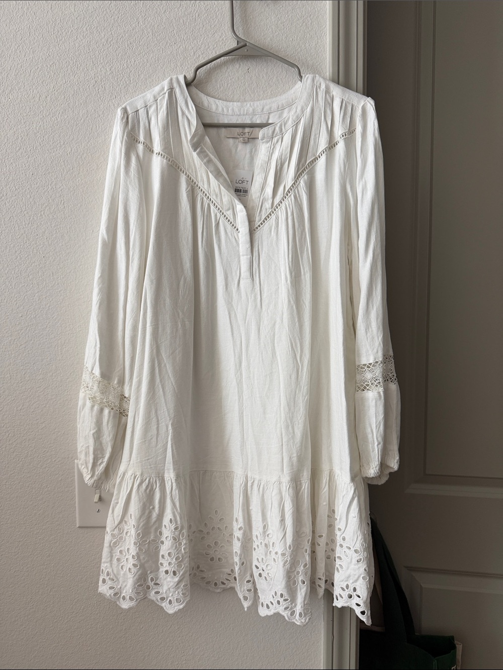 LOFT White Lace-Trim Peasant Tunic